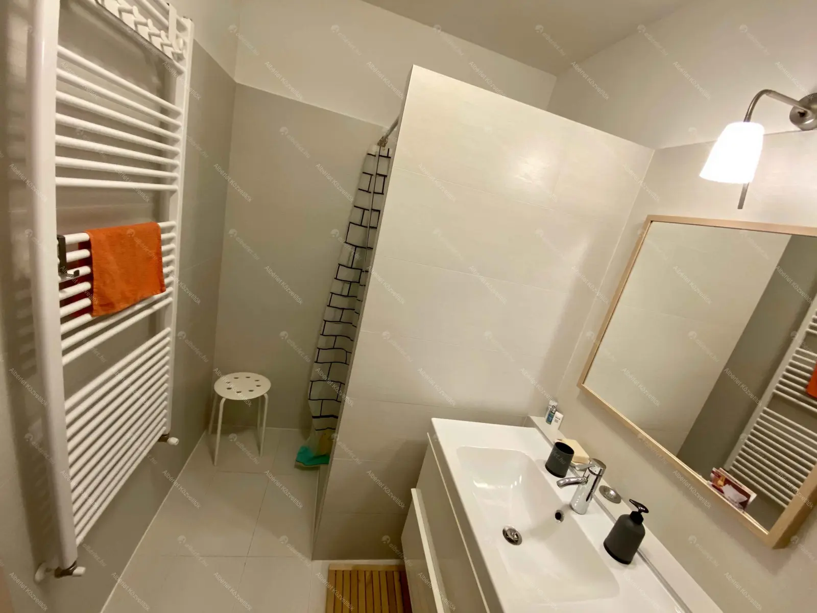 Kiadó albérlet 205000 Ft/hó áron: Budapest, XIII. kerület  Fáy köz. Mérete: 37 nm, 2 szobás | Alberlet.hu - 6672208