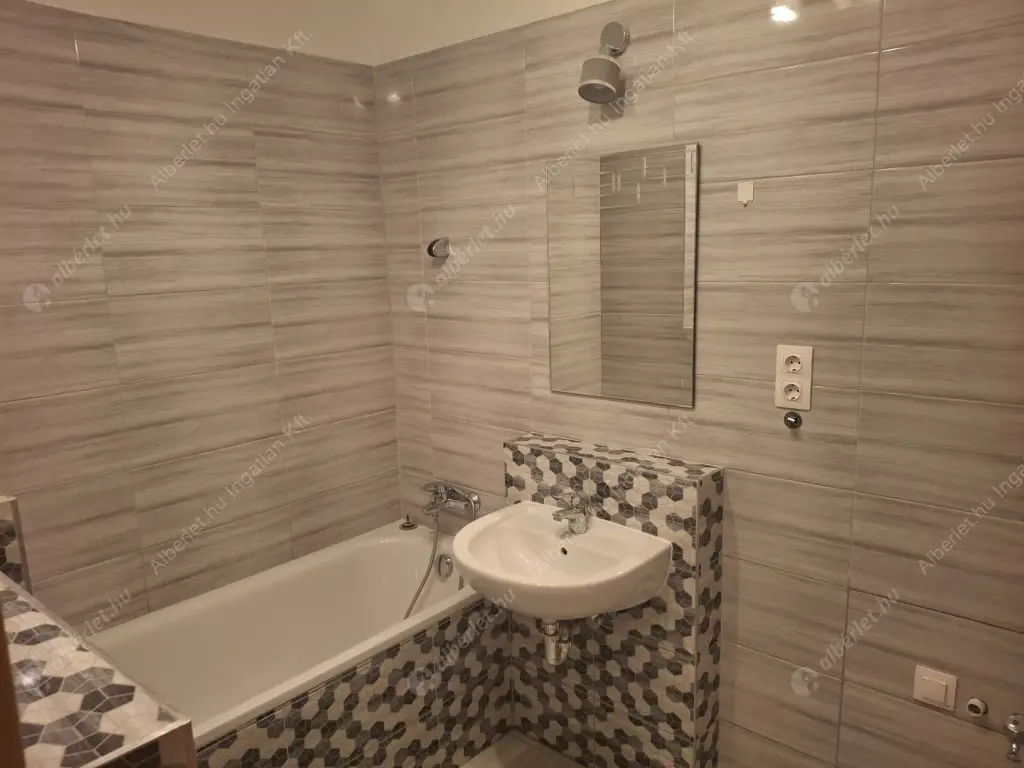 Kiadó albérlet 300000 Ft/hó áron: Budapest, XIII. kerület  Fáy utca. Mérete: 63 nm, 3 szobás | Alberlet.hu - 6620376