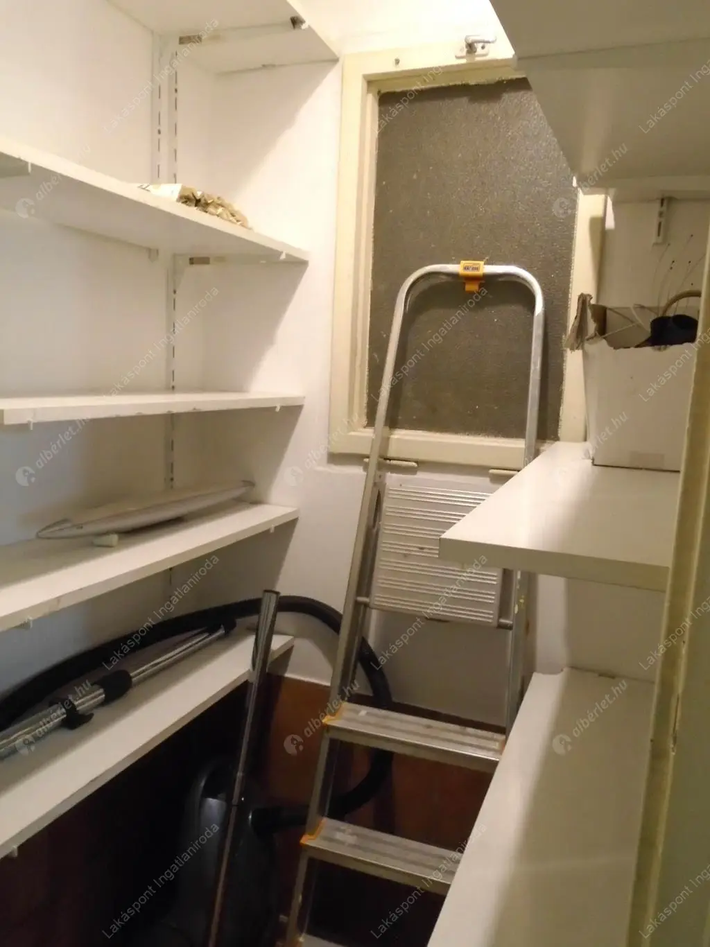 Kiadó albérlet 295000 Ft/hó áron: Budapest, XIII. kerület  Felka utca. Mérete: 100 nm, 3 szobás | Alberlet.hu - 6553356