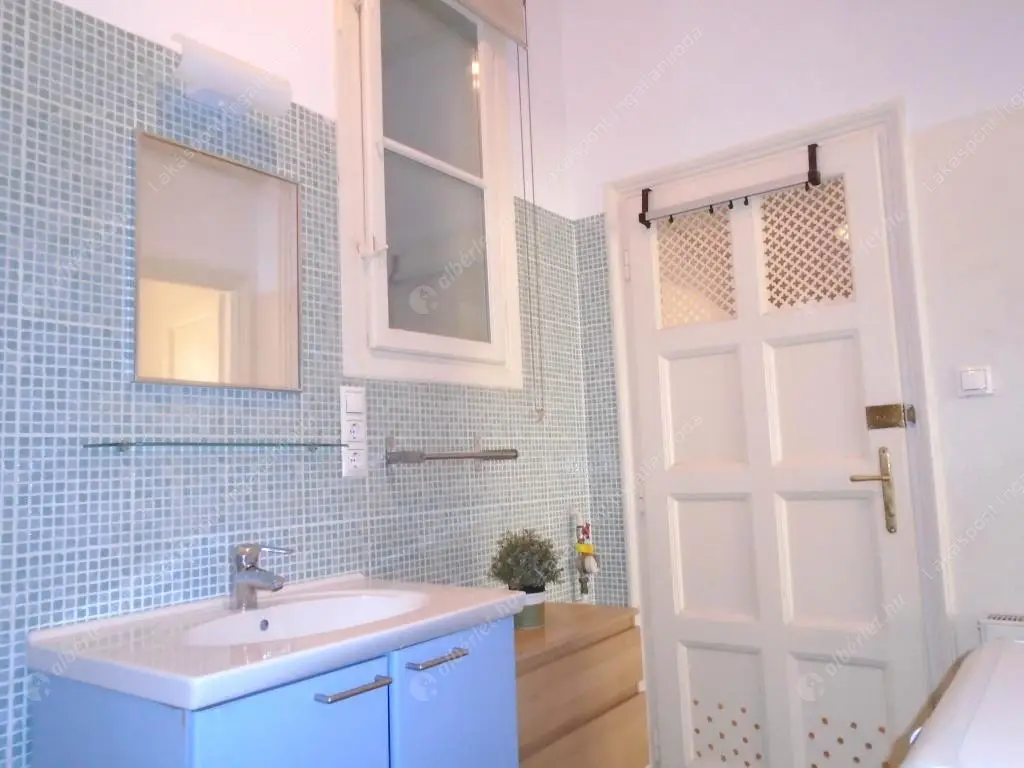 Kiadó albérlet 295000 Ft/hó áron: Budapest, XIII. kerület  Felka utca. Mérete: 100 nm, 3 szobás | Alberlet.hu - 6553368