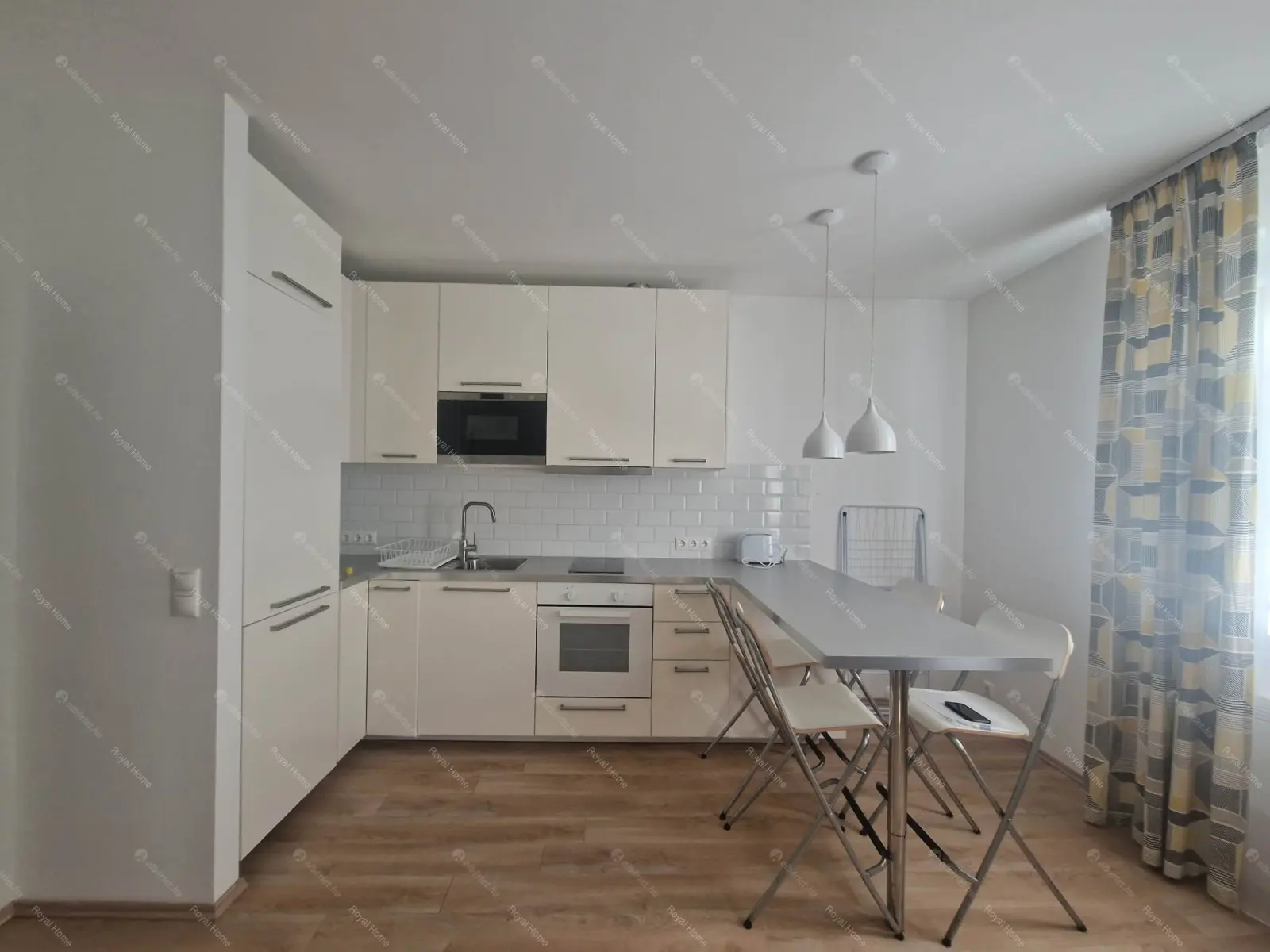 Kiadó albérlet 240000 Ft/hó áron: Budapest, XIII. kerület  Fiastyúk utca. Mérete: 40 nm, 1 szobás | Alberlet.hu - 6642009