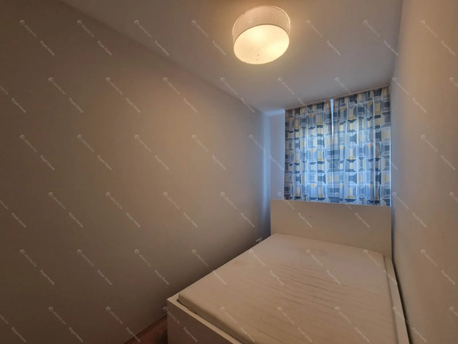 Kiadó albérlet 240000 Ft/hó áron: Budapest, XIII. kerület  Fiastyúk utca. Mérete: 40 nm, 1 szobás | Alberlet.hu - 6642010