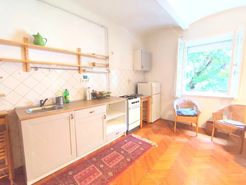 Kiadó albérlet 210000 Ft/hó áron: Budapest, XIII. kerület  Fiastyúk utca. Mérete: 40 nm, 1 szobás | Alberlet.hu - 6694546