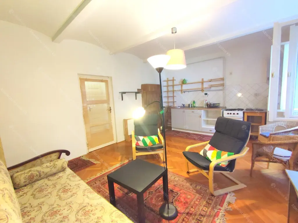 Kiadó albérlet 210000 Ft/hó áron: Budapest, XIII. kerület  Fiastyúk utca. Mérete: 40 nm, 1 szobás | Alberlet.hu - 6694551