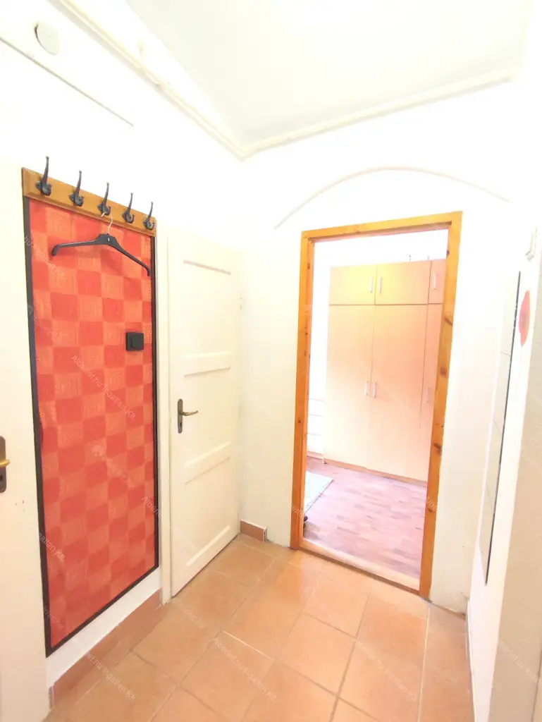 Kiadó albérlet 210000 Ft/hó áron: Budapest, XIII. kerület  Fiastyúk utca. Mérete: 40 nm, 1 szobás | Alberlet.hu - 6694554