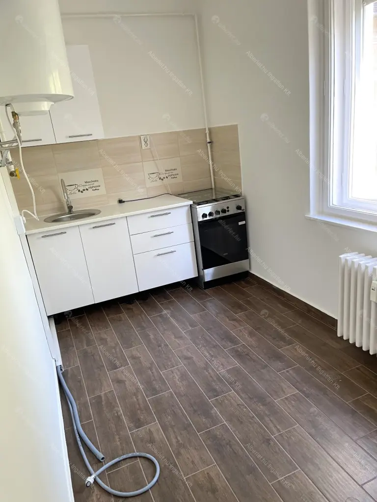 Kiadó albérlet 260000 Ft/hó áron: Budapest, XIII. kerület  Fiastyúk utca. Mérete: 60 nm, 2 szobás | Alberlet.hu - 6641207