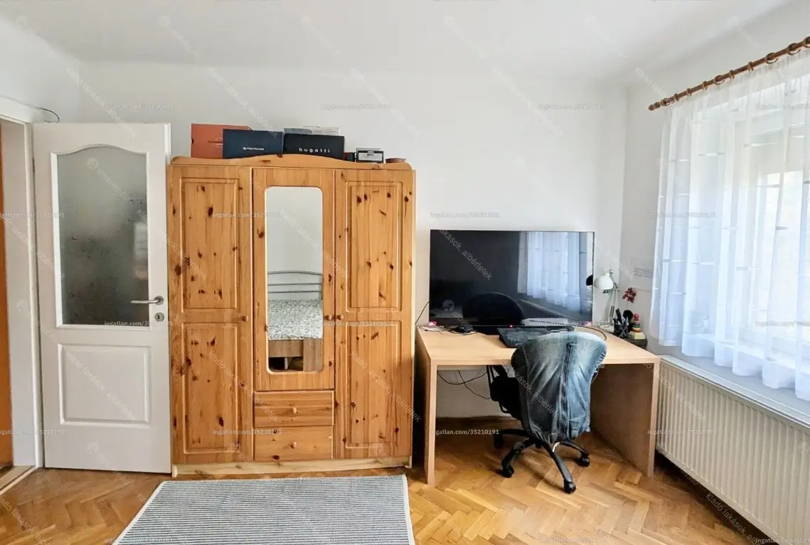 Kiadó albérlet 180000 Ft/hó áron: Budapest, XIII. kerület  Forgách utca. Mérete: 35 nm, 1 szobás | Alberlet.hu - 6644160