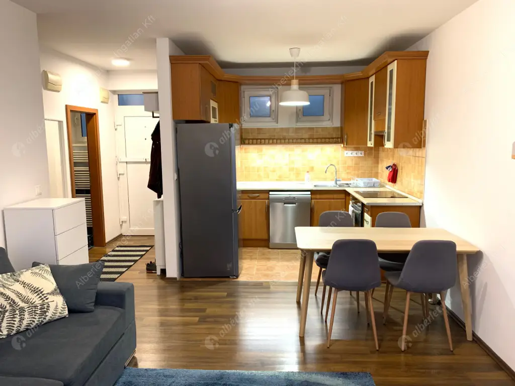 Kiadó albérlet 270000 Ft/hó áron: Budapest, XIII. kerület  Frangepán köz. Mérete: 45 nm, 2 szobás | Alberlet.hu - 6616994