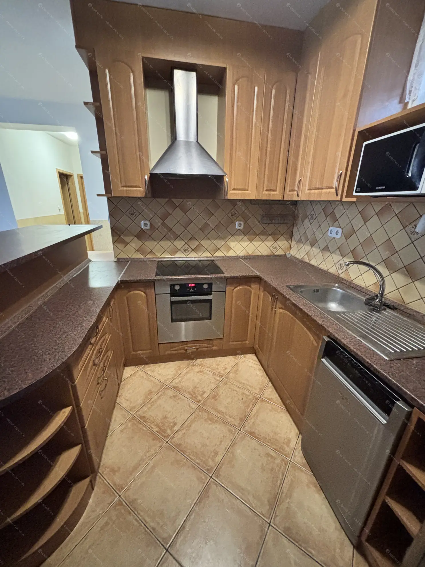 Kiadó albérlet 340000 Ft/hó áron: Budapest, XIII. kerület  Frangepán köz. Mérete: 83 nm, 3 szobás | Alberlet.hu - 6580428