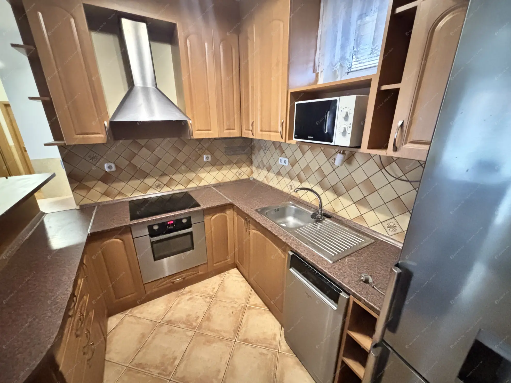 Kiadó albérlet 340000 Ft/hó áron: Budapest, XIII. kerület  Frangepán köz. Mérete: 83 nm, 3 szobás | Alberlet.hu - 6580429