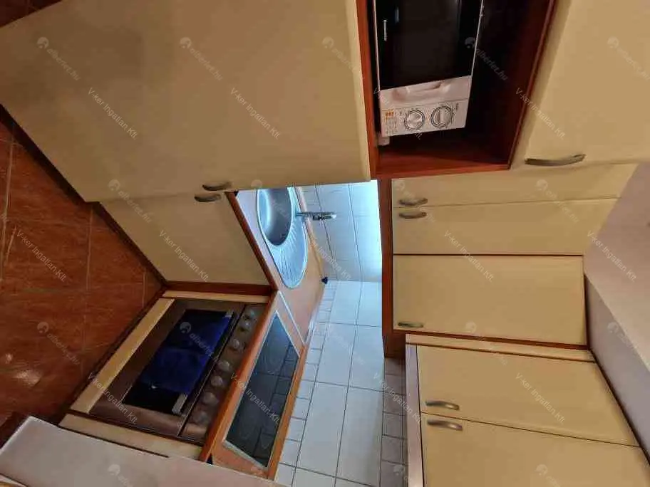 Kiadó albérlet 180000 Ft/hó áron: Budapest, XIII. kerület  Frangepán utca. Mérete: 31 nm, 1 szobás | Alberlet.hu - 6667523