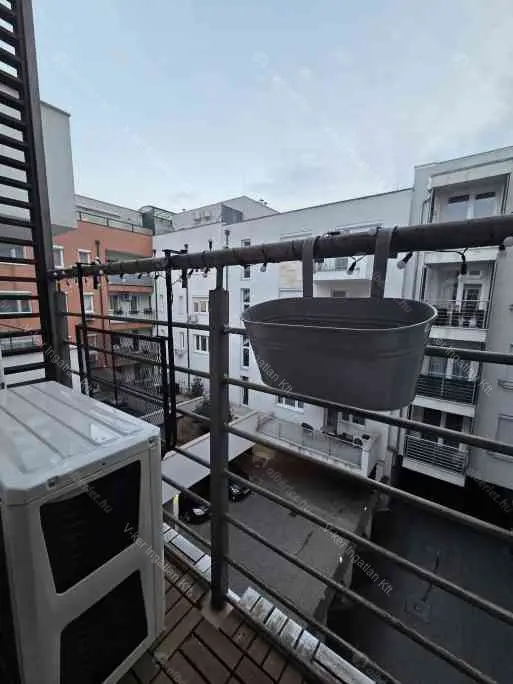 Kiadó albérlet 180000 Ft/hó áron: Budapest, XIII. kerület  Frangepán utca. Mérete: 31 nm, 1 szobás | Alberlet.hu - 6667528