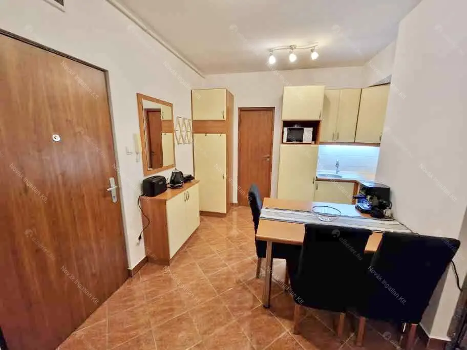 Kiadó albérlet 180000 Ft/hó áron: Budapest, XIII. kerület  Frangepán utca. Mérete: 31 nm, 1 szobás | Alberlet.hu - 6668146