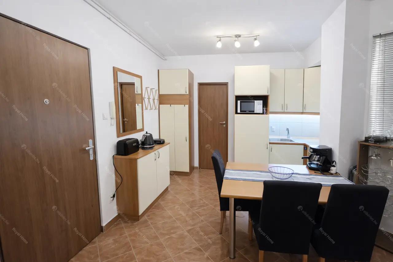 Kiadó albérlet 180000 Ft/hó áron: Budapest, XIII. kerület  Frangepán utca. Mérete: 31 nm, 1 szobás | Alberlet.hu - 6670159