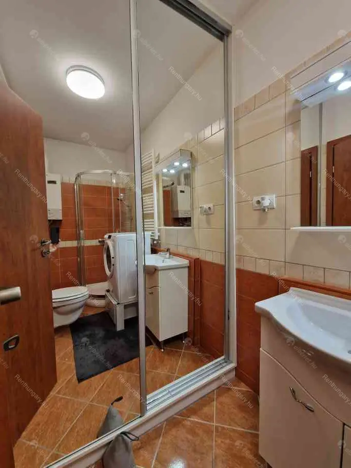 Kiadó albérlet 180000 Ft/hó áron: Budapest, XIII. kerület  Frangepán utca. Mérete: 31 nm, 1 szobás | Alberlet.hu - 6675275