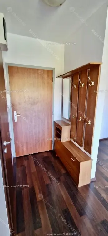 Kiadó albérlet 210000 Ft/hó áron: Budapest, XIII. kerület  Frangepán utca. Mérete: 34 nm, 1 szobás | Alberlet.hu - 6654535