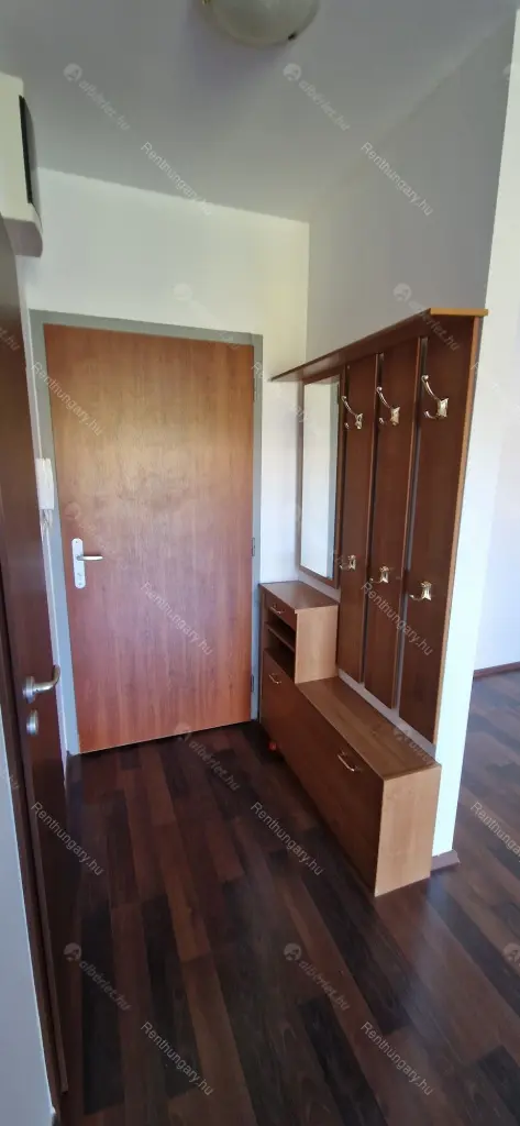 Kiadó albérlet 210000 Ft/hó áron: Budapest, XIII. kerület  Frangepán utca. Mérete: 34 nm, 1 szobás | Alberlet.hu - 6665121