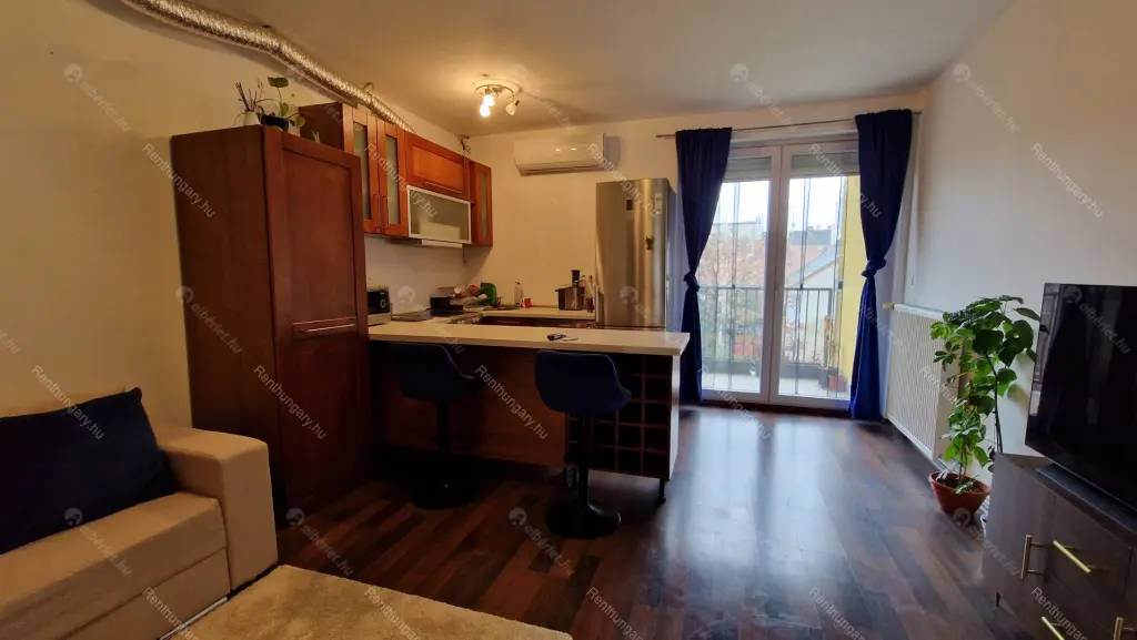 Kiadó albérlet 210000 Ft/hó áron: Budapest, XIII. kerület  Frangepán utca. Mérete: 34 nm, 1 szobás | Alberlet.hu - 6665124