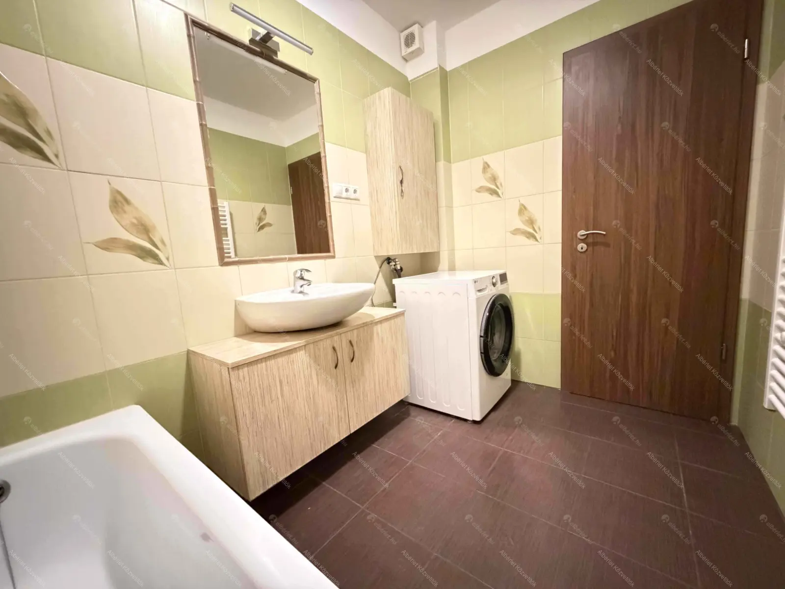 Kiadó albérlet 340000 Ft/hó áron: Budapest, XIII. kerület  Frangepán utca. Mérete: 60 nm, 3 szobás | Alberlet.hu - 6662775