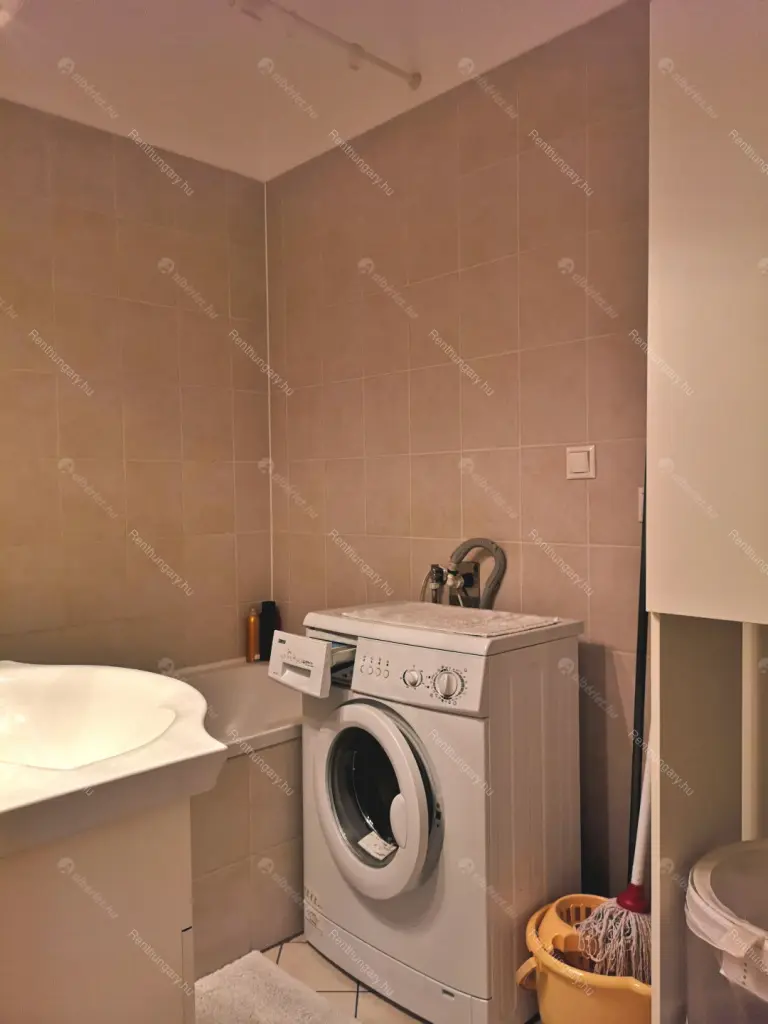 Kiadó albérlet 250000 Ft/hó áron: Budapest, XIII. kerület  Gogol utca. Mérete: 48 nm, 1 szobás | Alberlet.hu - 6661854