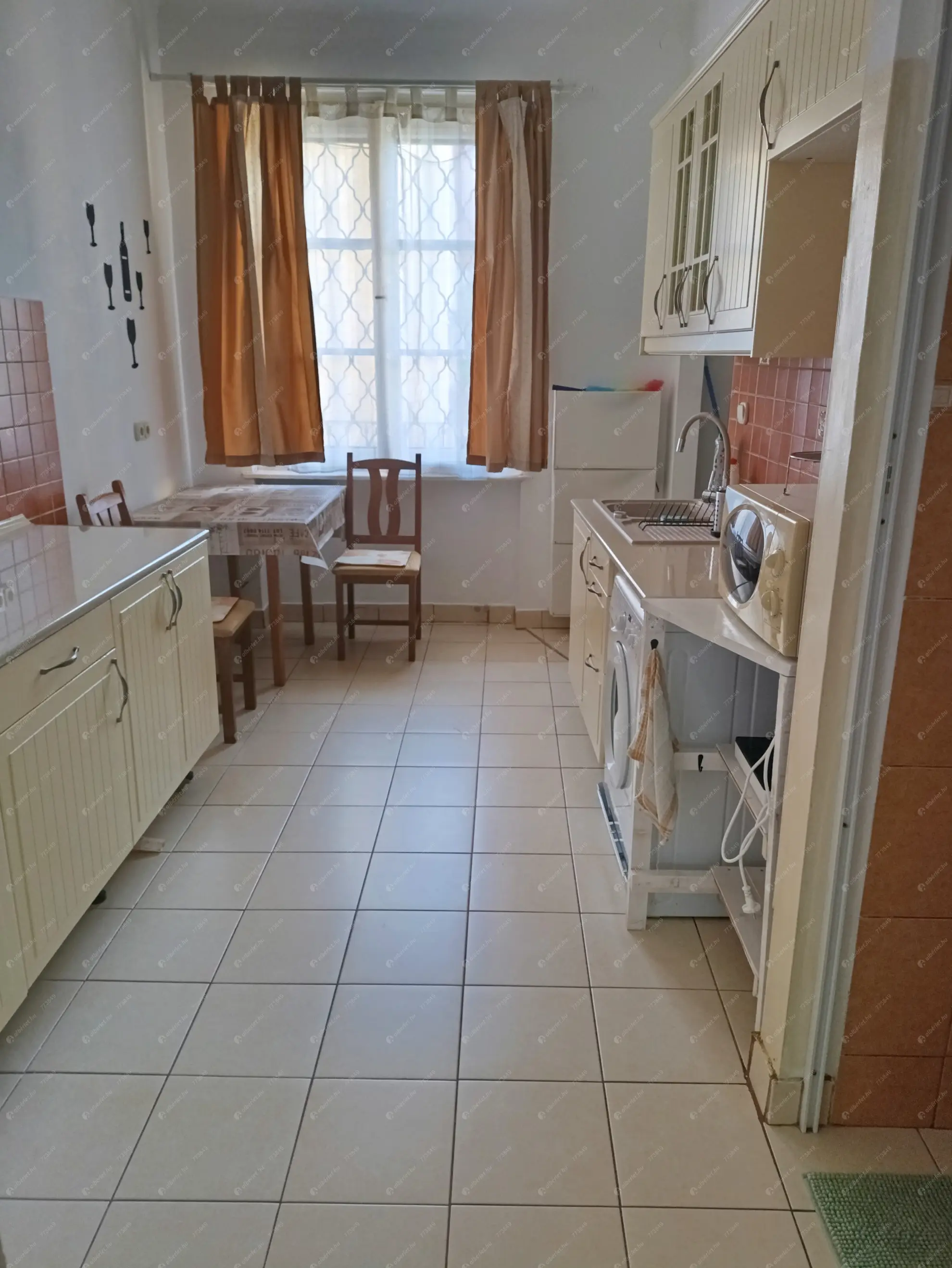 Kiadó albérlet 200000 Ft/hó áron: Budapest, XIII. kerület  Gömb utca. Mérete: 34 nm, 1 szobás | Alberlet.hu - 6638475