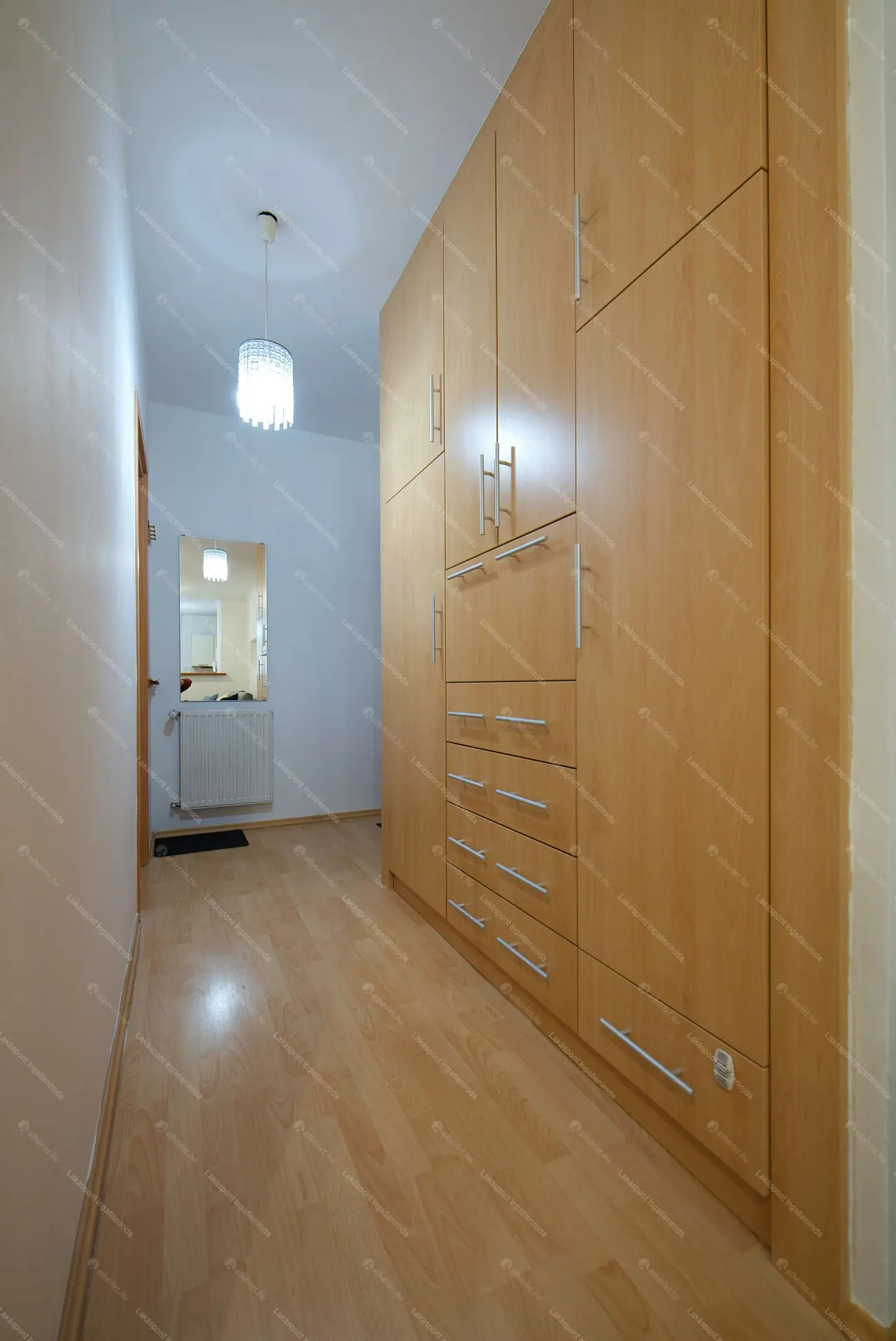 Kiadó albérlet 380000 Ft/hó áron: Budapest, XIII. kerület  Gömb utca. Mérete: 62 nm, 3 szobás | Alberlet.hu - 6690641