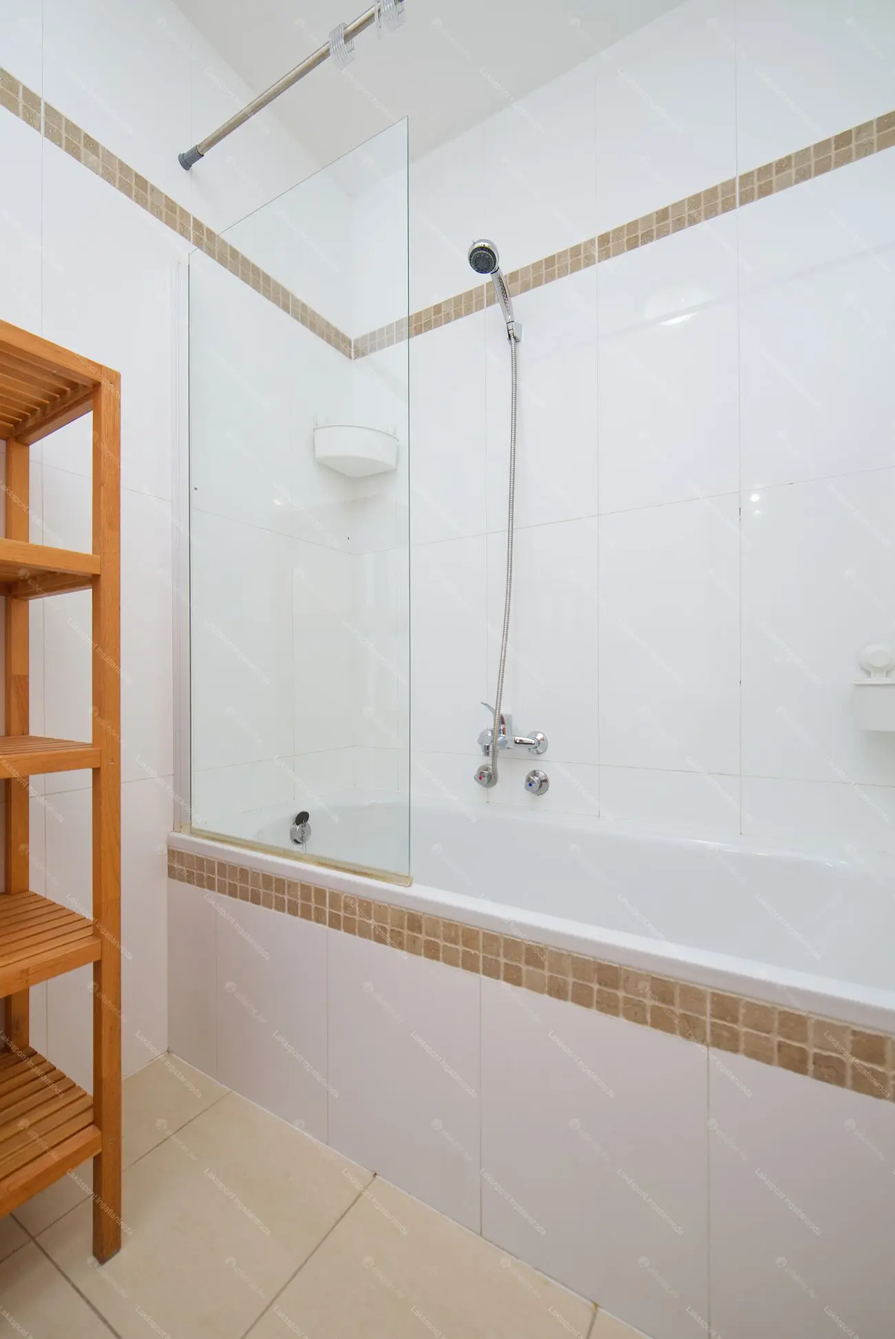 Kiadó albérlet 380000 Ft/hó áron: Budapest, XIII. kerület  Gömb utca. Mérete: 62 nm, 3 szobás | Alberlet.hu - 6699579