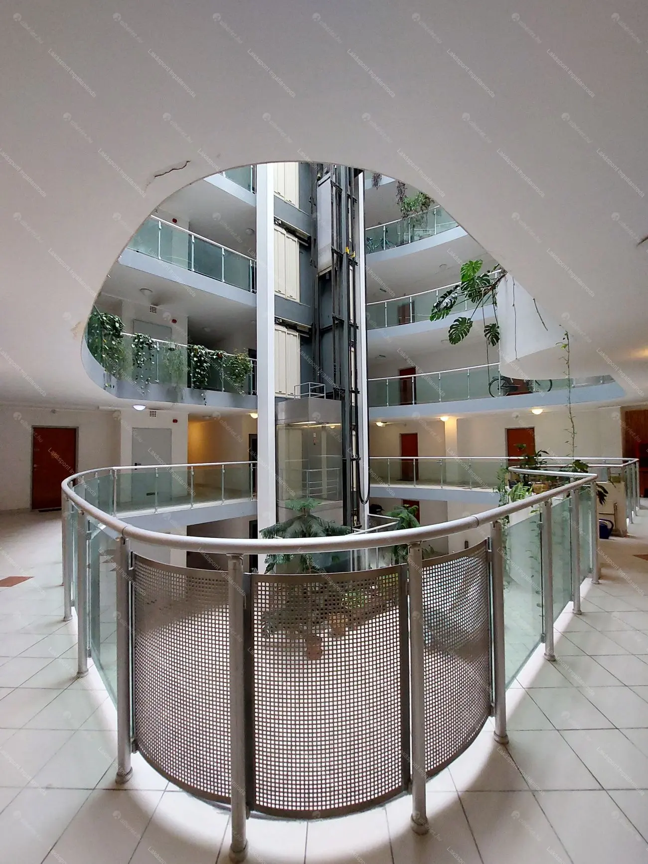 Kiadó albérlet 340000 Ft/hó áron: Budapest, XIII. kerület  Gömb utca. Mérete: 62 nm, 3 szobás | Alberlet.hu - 6704562