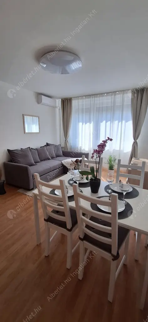 Kiadó albérlet 270000 Ft/hó áron: Budapest, XIII. kerület  Gyöngyösi utca. Mérete: 35 nm, 1 szobás | Alberlet.hu - 6625223