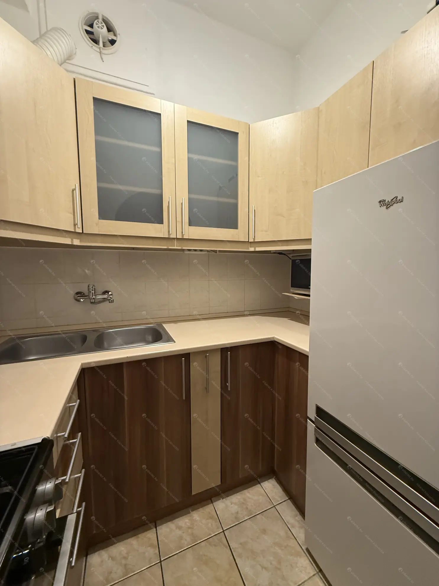 Kiadó albérlet 190000 Ft/hó áron: Budapest, XIII. kerület  Gyöngyösi utca. Mérete: 45 nm, 2 szobás | Alberlet.hu - 6630759