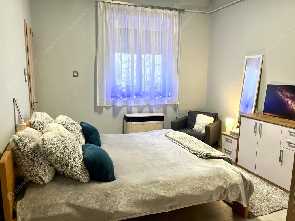 Kiadó albérlet 260000 Ft/hó áron: Budapest, XIII. kerület  Gyöngyösi utca. Mérete: 52 nm, 1 szobás | Alberlet.hu - 6593271