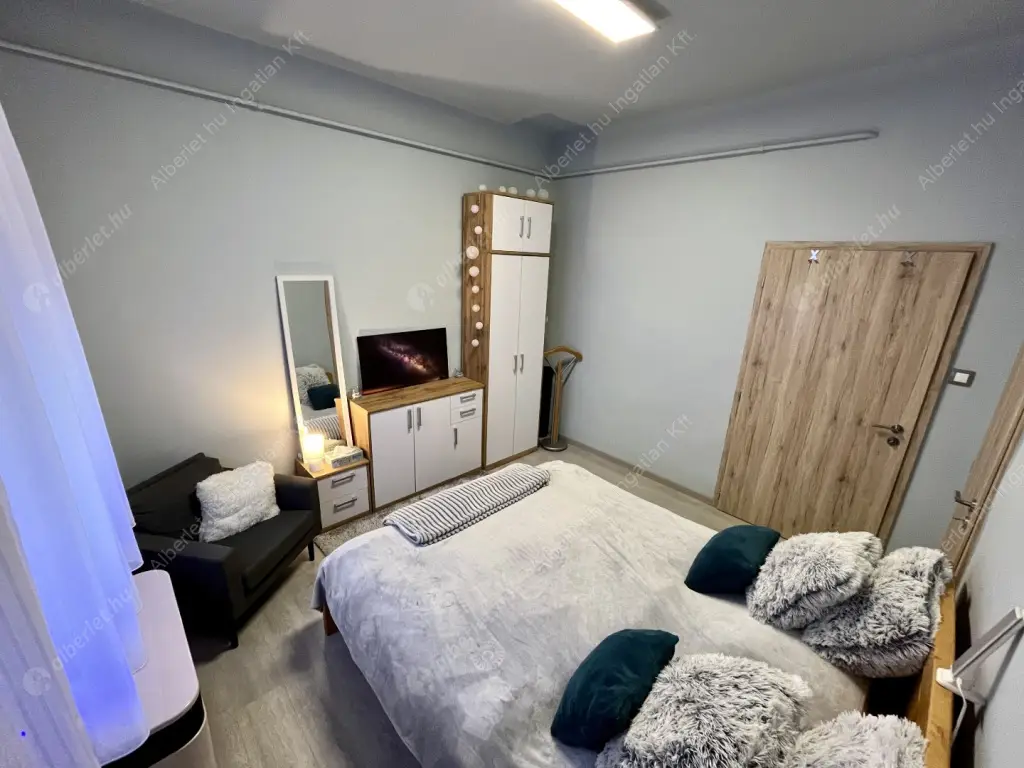 Kiadó albérlet 260000 Ft/hó áron: Budapest, XIII. kerület  Gyöngyösi utca. Mérete: 52 nm, 1 szobás | Alberlet.hu - 6593272