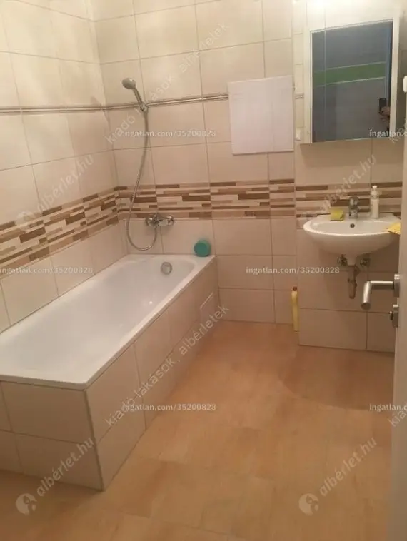 Kiadó albérlet 200000 Ft/hó áron: Budapest, XIII. kerület  Hajdú utca. Mérete: 30 nm, 1 szobás | Alberlet.hu - 6638709