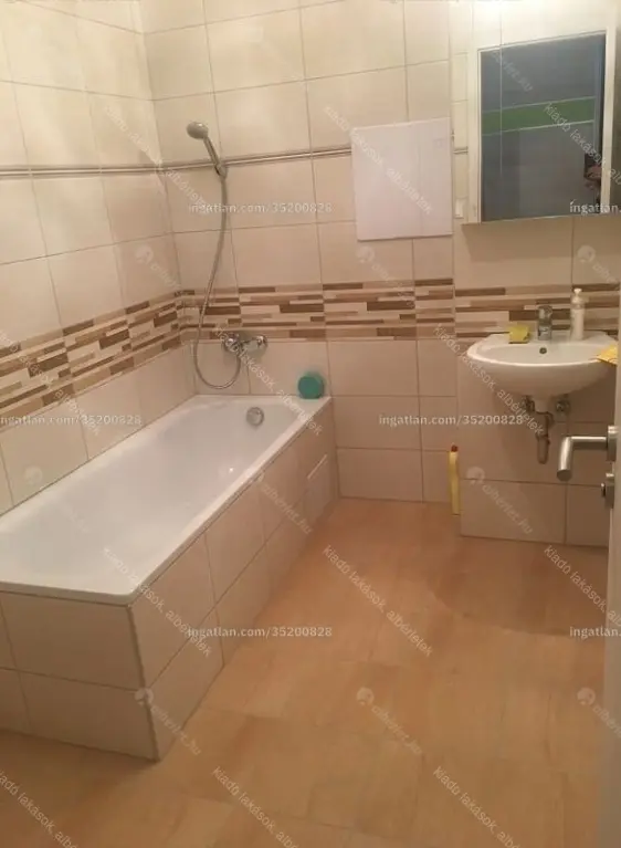 Kiadó albérlet 195000 Ft/hó áron: Budapest, XIII. kerület  Hajdú utca. Mérete: 30 nm, 1 szobás | Alberlet.hu - 6644085