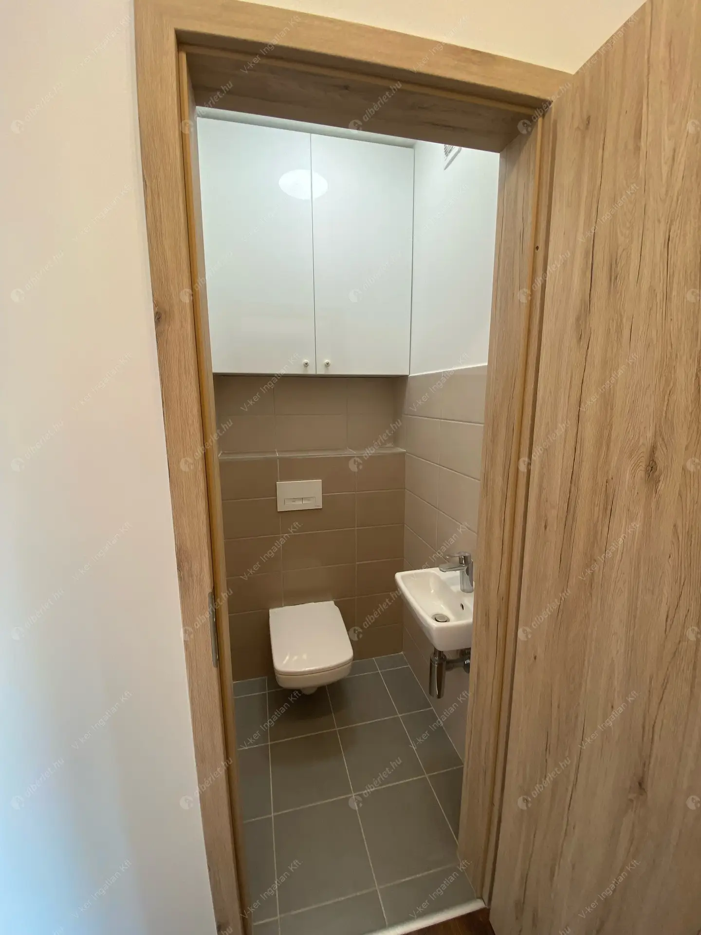 Kiadó albérlet 280000 Ft/hó áron: Budapest, XIII. kerület  Hajdú utca. Mérete: 42 nm, 2 szobás | Alberlet.hu - 5808979