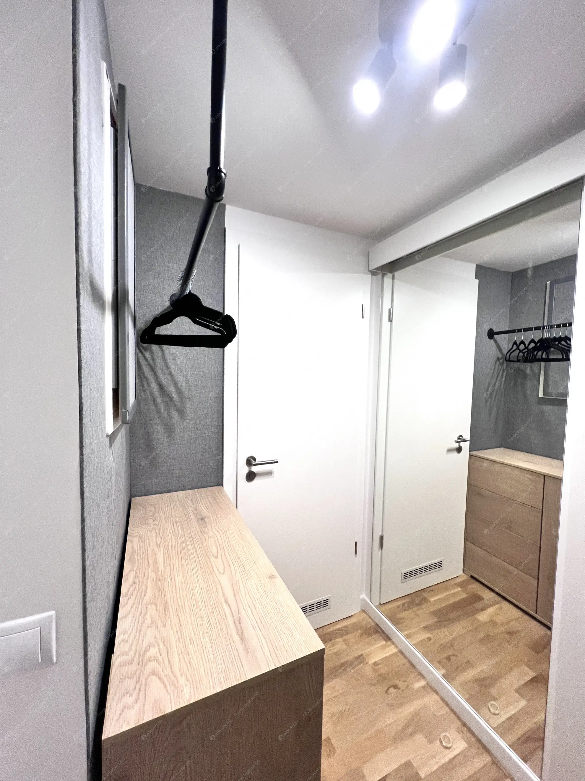 Kiadó albérlet 400000 Ft/hó áron: Budapest, XIII. kerület  hajóépítő sétány. Mérete: 47 nm, 2 szobás | Alberlet.hu - 6620653