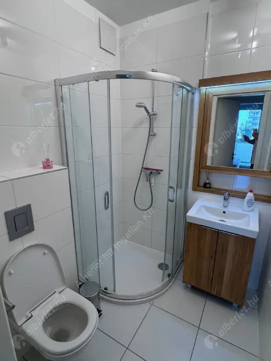 Kiadó albérlet 630000 Ft/hó áron: Budapest, XIII. kerület  Hajókovács utca. Mérete: 90 nm, 4 szobás | Alberlet.hu - 6559373