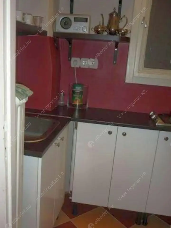 Kiadó albérlet 185000 Ft/hó áron: Budapest, XIII. kerület  Hollán Ernő utca. Mérete: 35 nm, 1 szobás | Alberlet.hu - 6547023