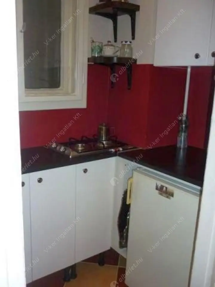 Kiadó albérlet 185000 Ft/hó áron: Budapest, XIII. kerület  Hollán Ernő utca. Mérete: 35 nm, 1 szobás | Alberlet.hu - 6547024