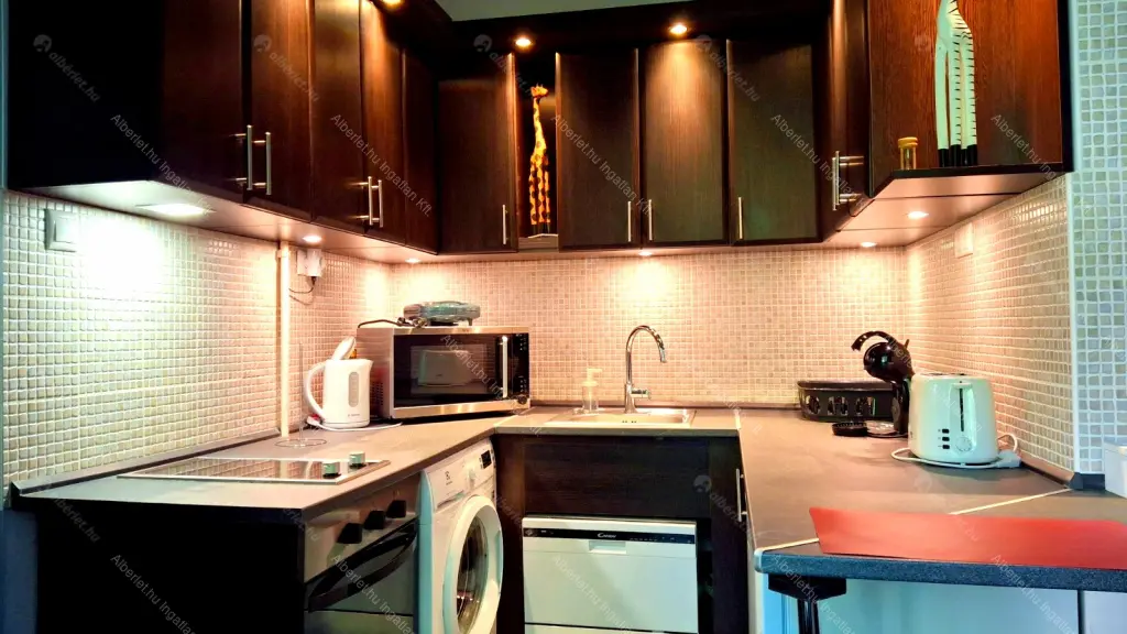 Kiadó albérlet 250000 Ft/hó áron: Budapest, XIII. kerület  Hollán Ernő utca. Mérete: 40 nm, 1 szobás | Alberlet.hu - 6661103