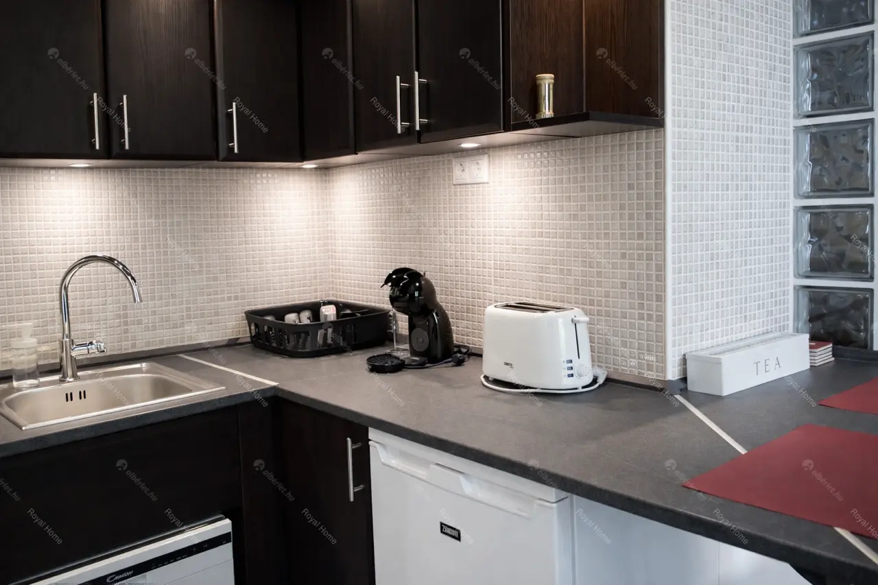 Kiadó albérlet 250000 Ft/hó áron: Budapest, XIII. kerület  Hollán Ernő utca. Mérete: 40 nm, 1 szobás | Alberlet.hu - 6680895