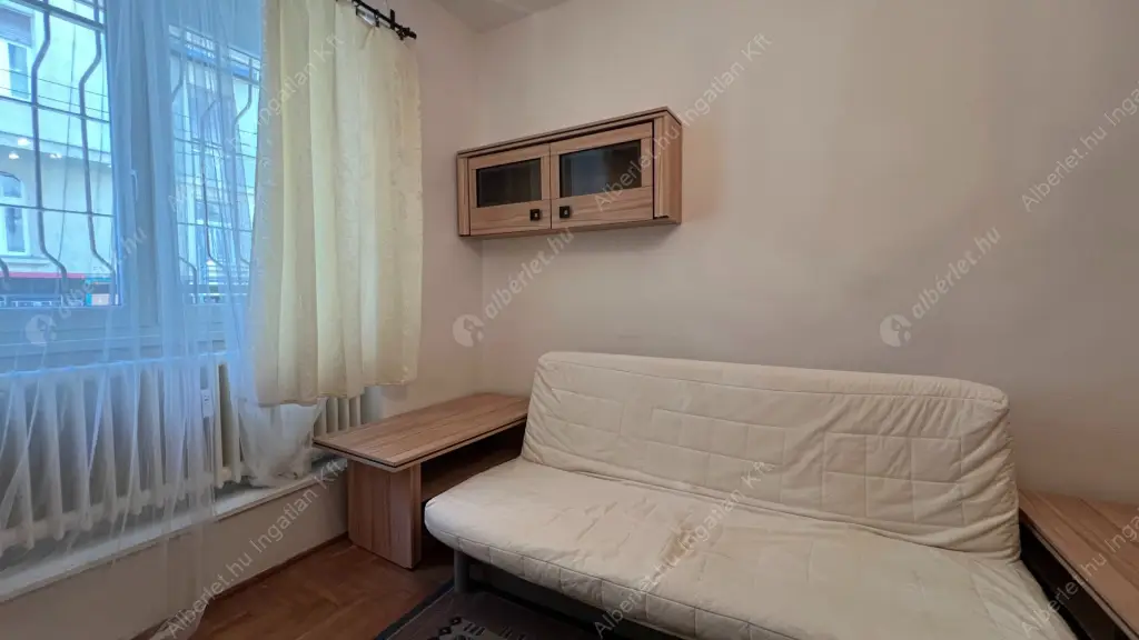 Kiadó albérlet 260000 Ft/hó áron: Budapest, XIII. kerület  Hollán Ernő utca. Mérete: 42 nm, 1 szobás | Alberlet.hu - 6575985