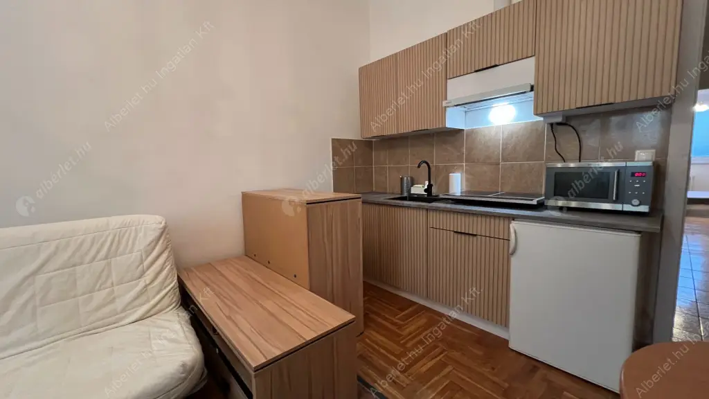 Kiadó albérlet 260000 Ft/hó áron: Budapest, XIII. kerület  Hollán Ernő utca. Mérete: 42 nm, 1 szobás | Alberlet.hu - 6575986