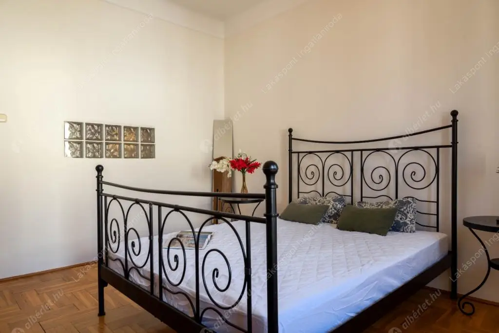 Kiadó albérlet 280000 Ft/hó áron: Budapest, XIII. kerület  Hollán Ernő utca. Mérete: 79 nm, 2 szobás | Alberlet.hu - 6575747