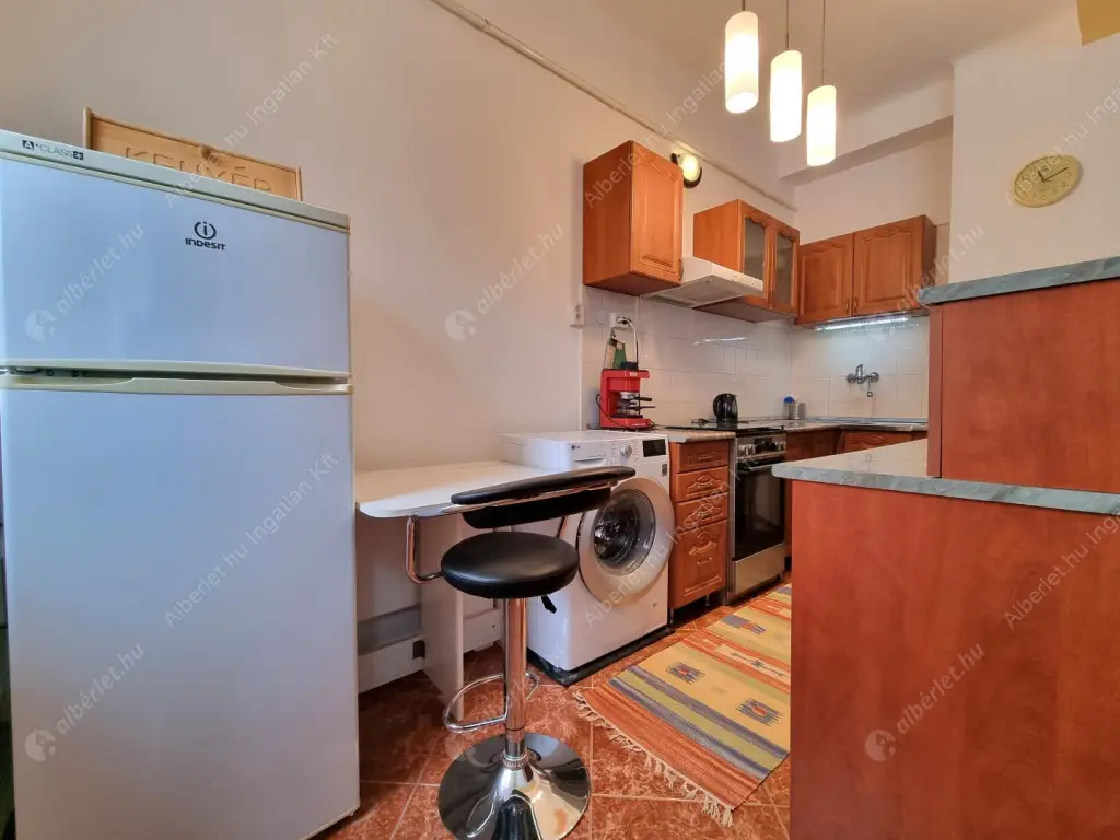 Kiadó albérlet 199000 Ft/hó áron: Budapest, XIII. kerület  Ipoly utca. Mérete: 35 nm, 1 szobás | Alberlet.hu - 6631024