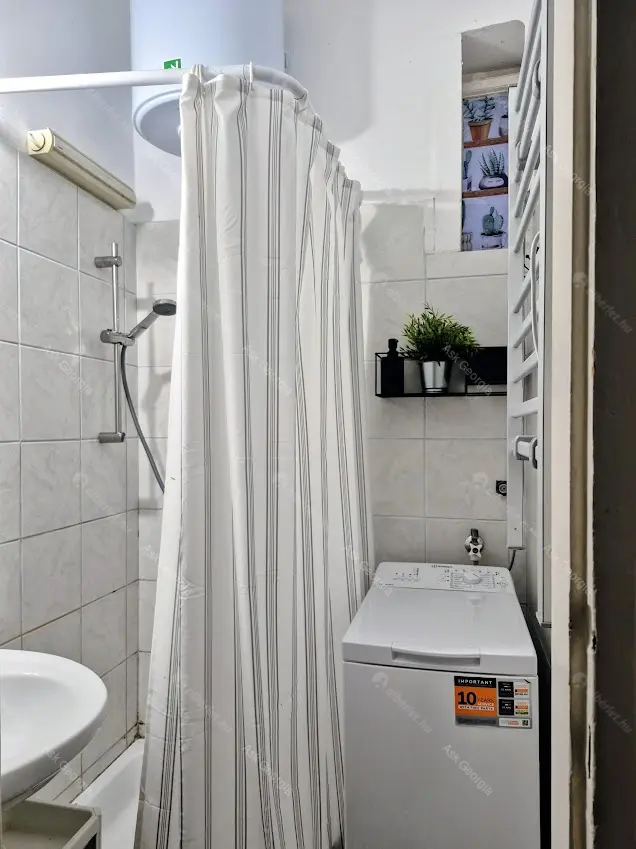 Kiadó albérlet 200000 Ft/hó áron: Budapest, XIII. kerület  Ipoly utca. Mérete: 35 nm, 1 szobás | Alberlet.hu - 6679105