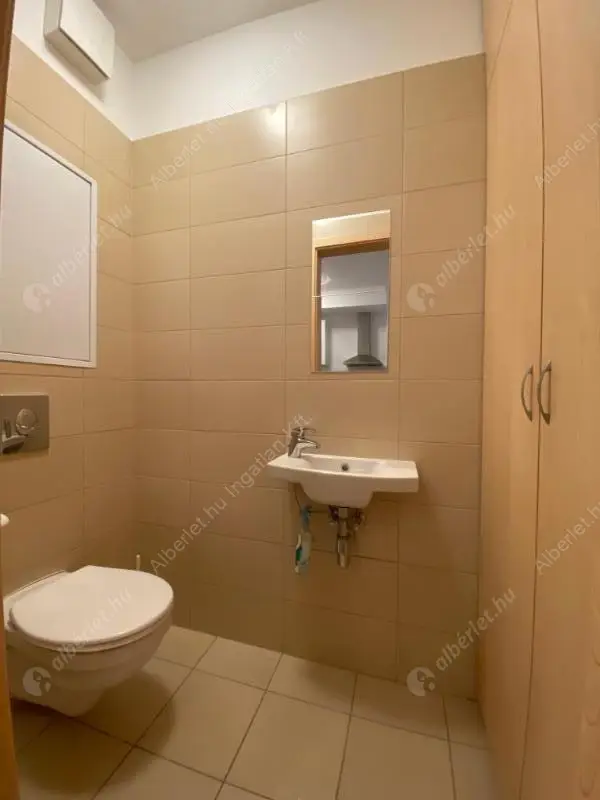Kiadó albérlet 295000 Ft/hó áron: Budapest, XIII. kerület  Ipoly utca. Mérete: 42 nm, 2 szobás | Alberlet.hu - 6591583