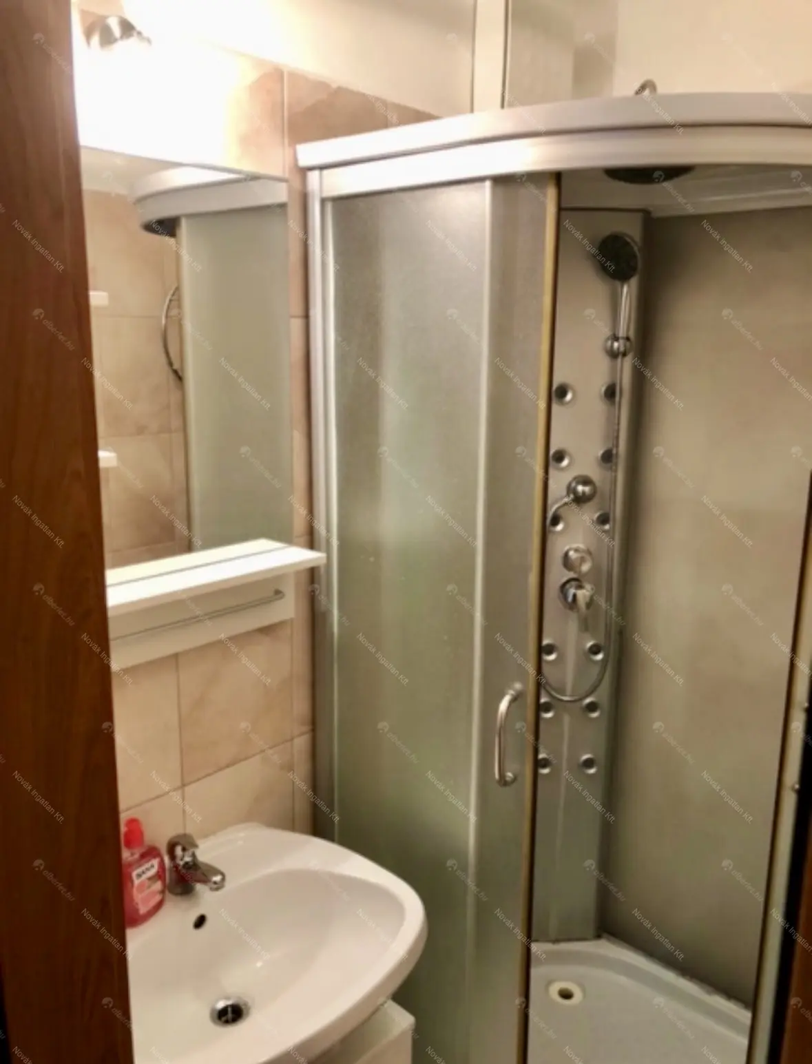 Kiadó albérlet 190000 Ft/hó áron: Budapest, XIII. kerület  Jász utca. Mérete: 35 nm, 1 szobás | Alberlet.hu - 6703713