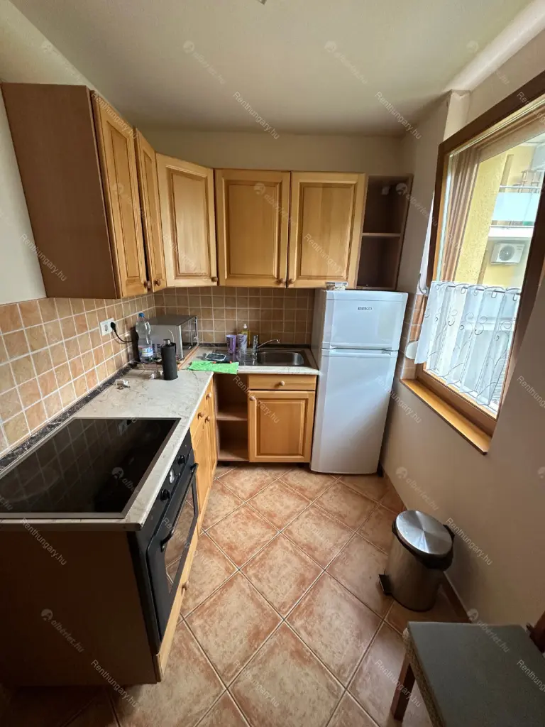 Kiadó albérlet 189000 Ft/hó áron: Budapest, XIII. kerület  Jász utca. Mérete: 35 nm, 1 szobás | Alberlet.hu - 6703972