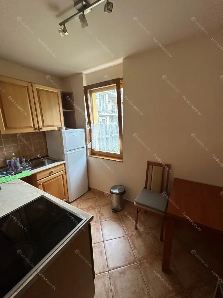 Kiadó albérlet 189000 Ft/hó áron: Budapest, XIII. kerület  Jász utca. Mérete: 35 nm, 1 szobás | Alberlet.hu - 6703975